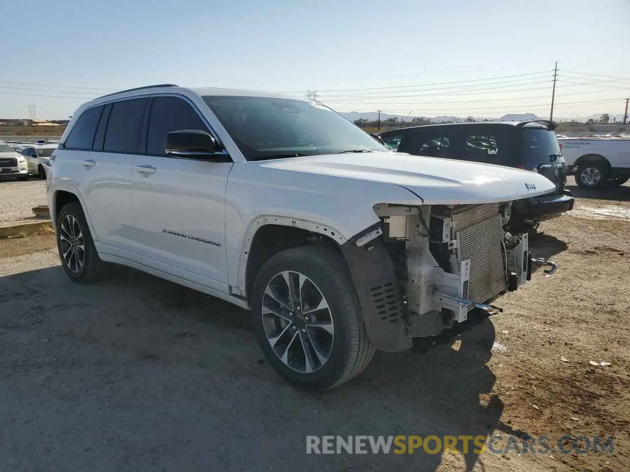 4 Photograph of a damaged car 1C4RJHDG9P8741074 JEEP GRAND CHER 2023