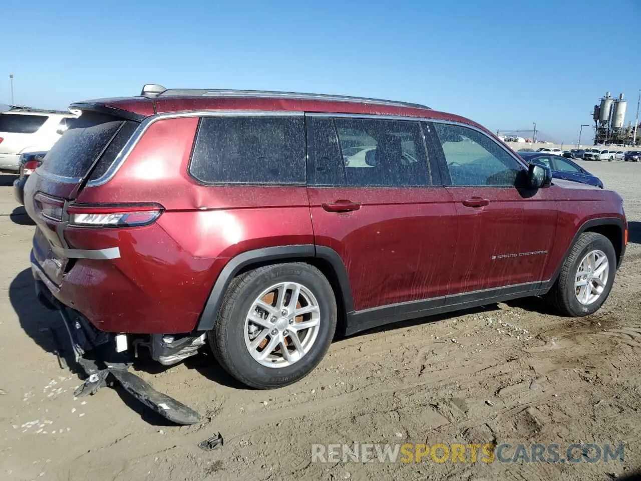 3 Photograph of a damaged car 1C4RJJAG6P8800416 JEEP GRAND CHER 2023