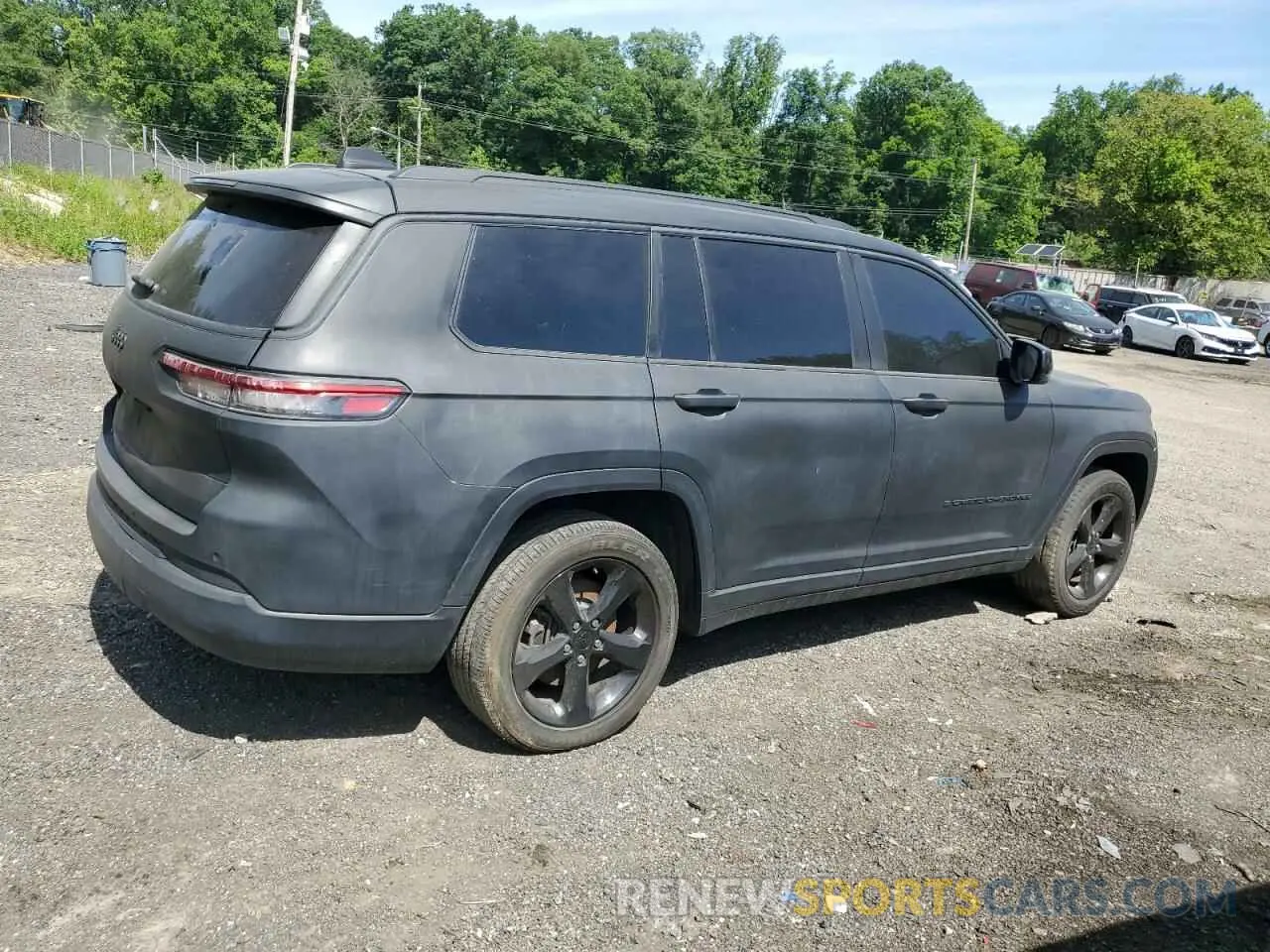 3 Photograph of a damaged car 1C4RJJAG7P8835370 JEEP GRAND CHER 2023