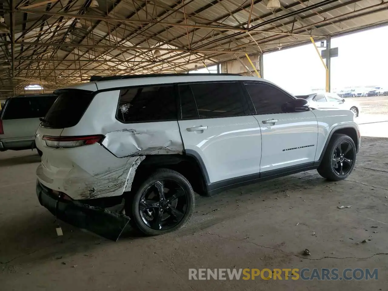 3 Photograph of a damaged car 1C4RJJAGXP8856505 JEEP GRAND CHER 2023