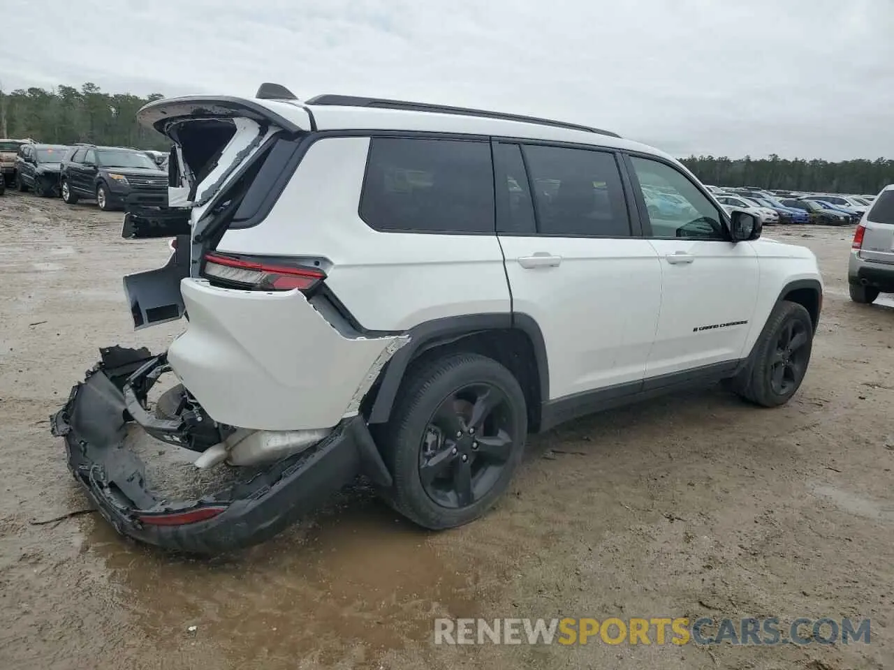3 Photograph of a damaged car 1C4RJKAG0P8736332 JEEP GRAND CHER 2023