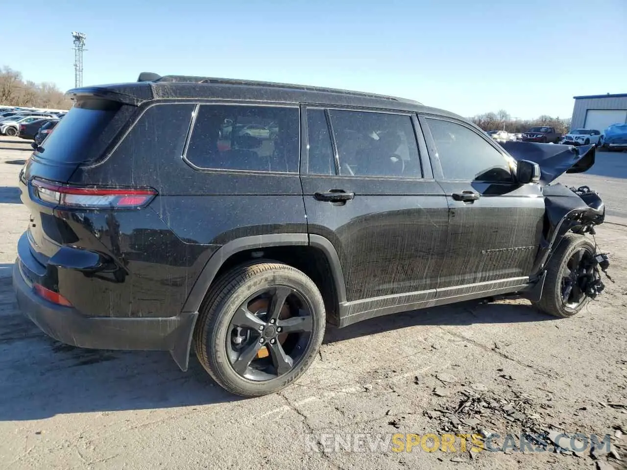 3 Photograph of a damaged car 1C4RJKAG0P8806153 JEEP GRAND CHER 2023
