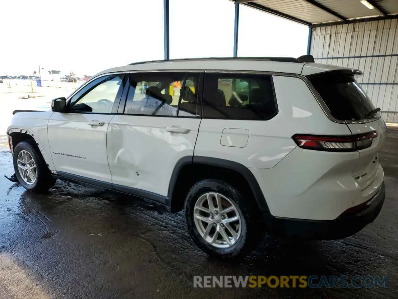 2 Photograph of a damaged car 1C4RJKAG2P8776623 JEEP GRAND CHER 2023