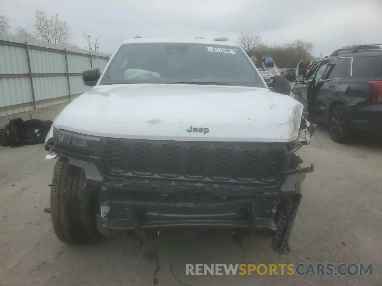 5 Photograph of a damaged car 1C4RJKAG2P8874082 JEEP GRAND CHER 2023