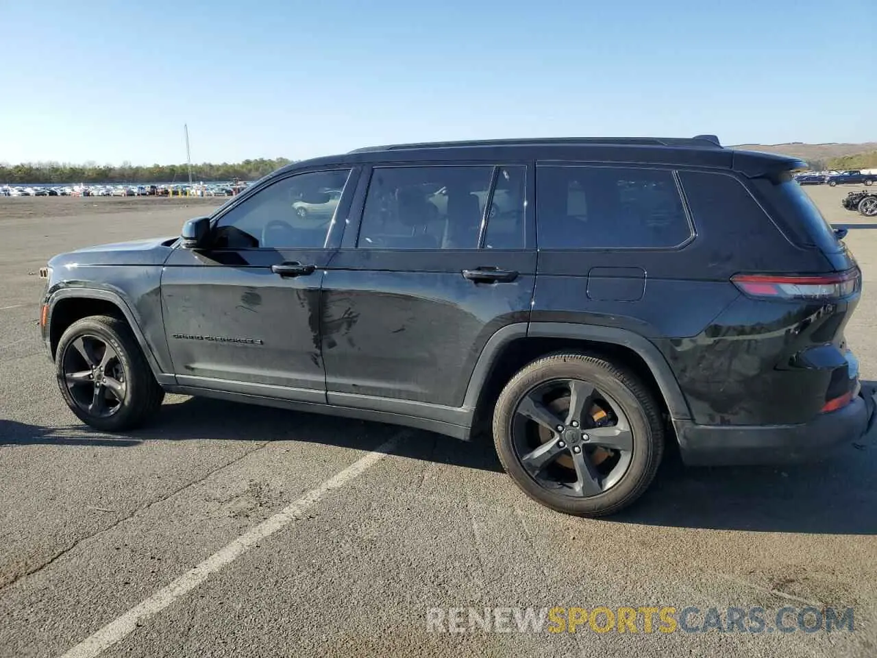 2 Photograph of a damaged car 1C4RJKAG8P8812847 JEEP GRAND CHER 2023