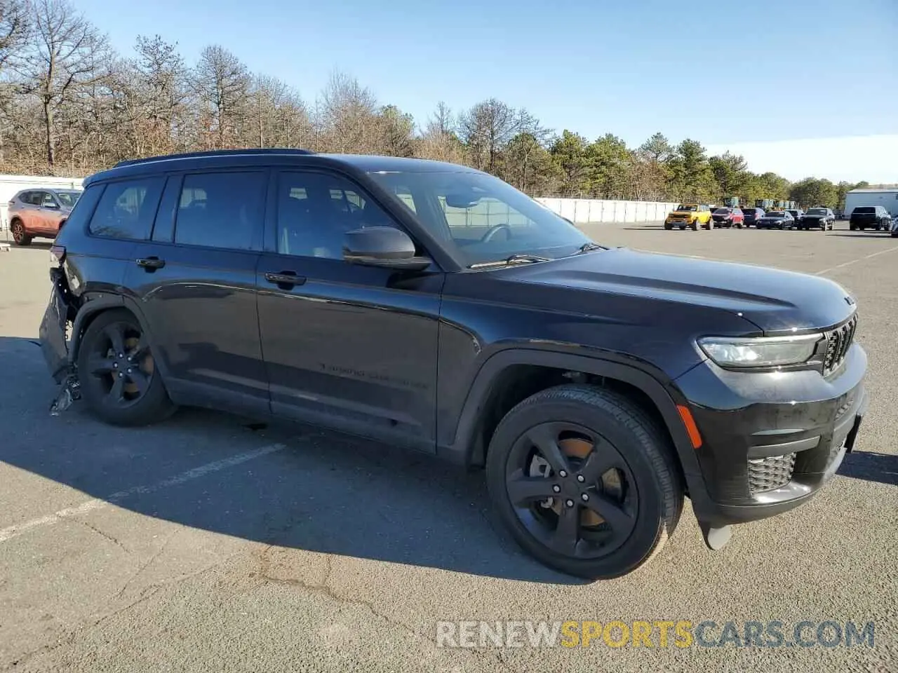 4 Photograph of a damaged car 1C4RJKAG8P8812847 JEEP GRAND CHER 2023