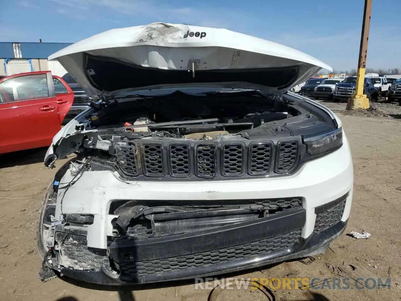5 Photograph of a damaged car 1C4RJKAG9P8822397 JEEP GRAND CHER 2023