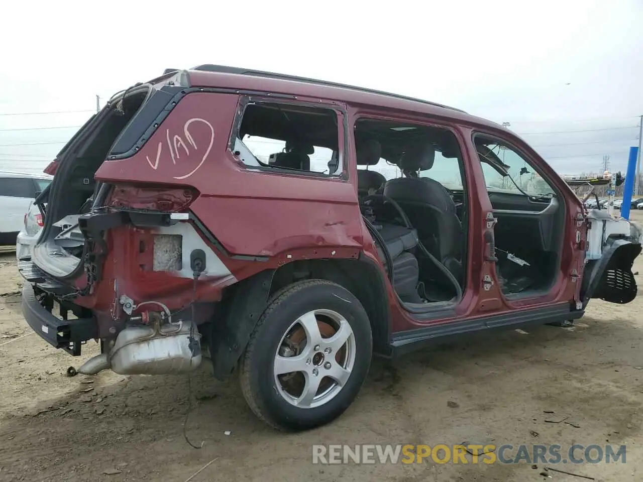 3 Photograph of a damaged car 1C4RJKAGXP8799194 JEEP GRAND CHER 2023