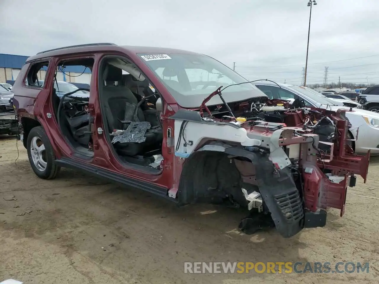 4 Photograph of a damaged car 1C4RJKAGXP8799194 JEEP GRAND CHER 2023