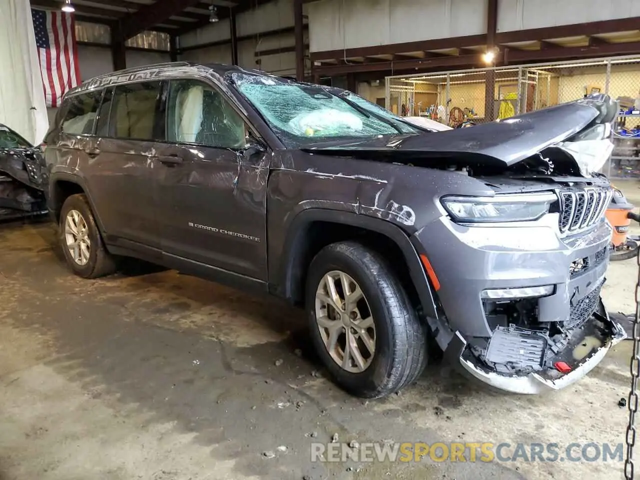 4 Photograph of a damaged car 1C4RJKBG0P8829883 JEEP GRAND CHER 2023