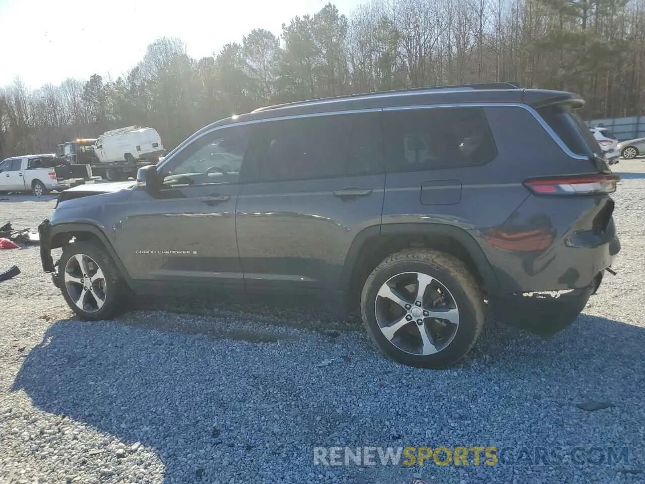 2 Photograph of a damaged car 1C4RJKBG4P8827831 JEEP GRAND CHER 2023