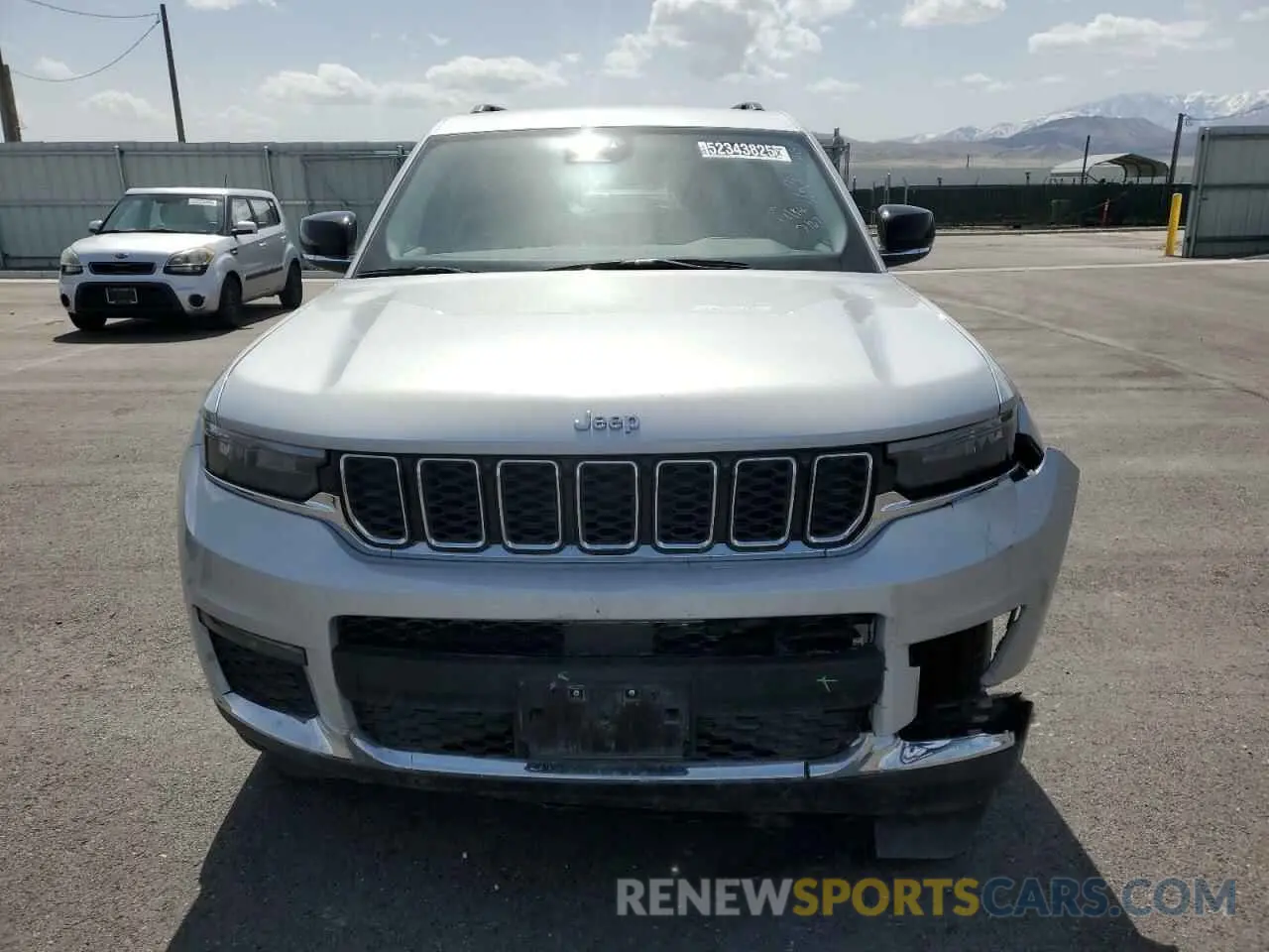 5 Photograph of a damaged car 1C4RJKBG4P8886605 JEEP GRAND CHER 2023