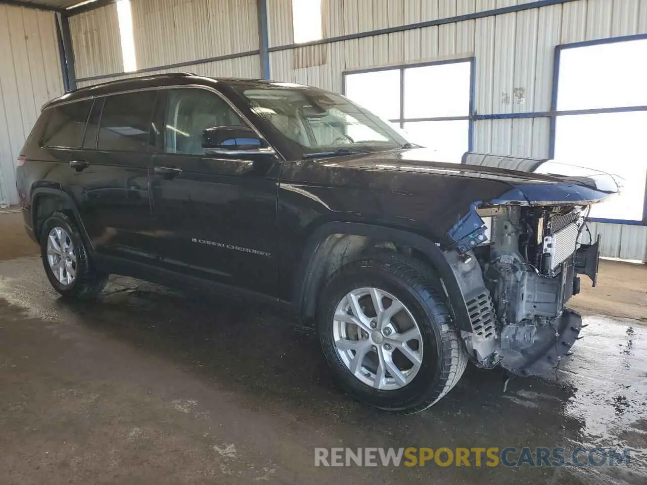 4 Photograph of a damaged car 1C4RJKBG6P8824221 JEEP GRAND CHER 2023