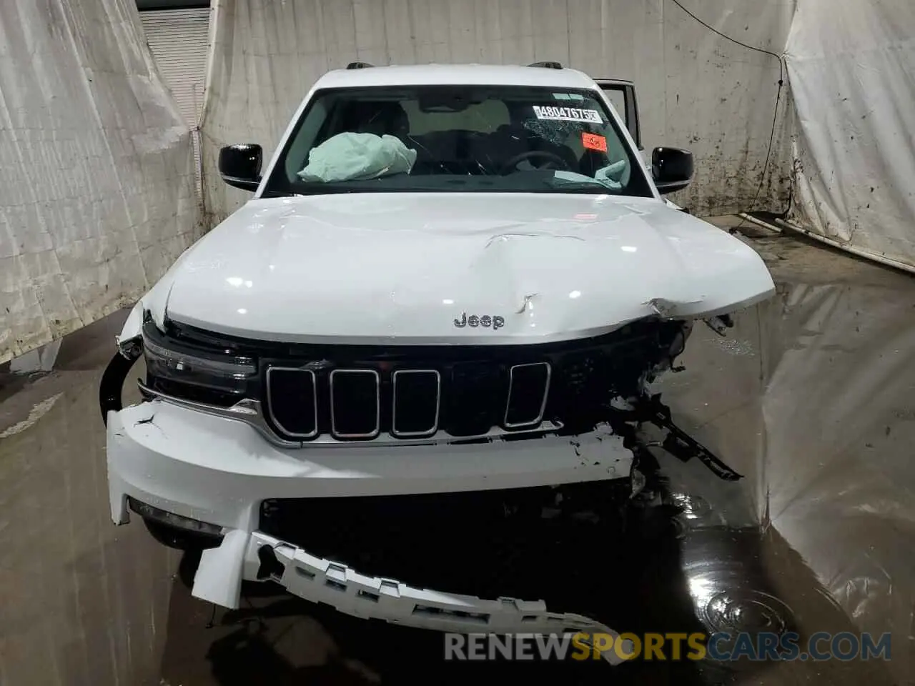 5 Photograph of a damaged car 1C4RJKBG6P8886489 JEEP GRAND CHER 2023