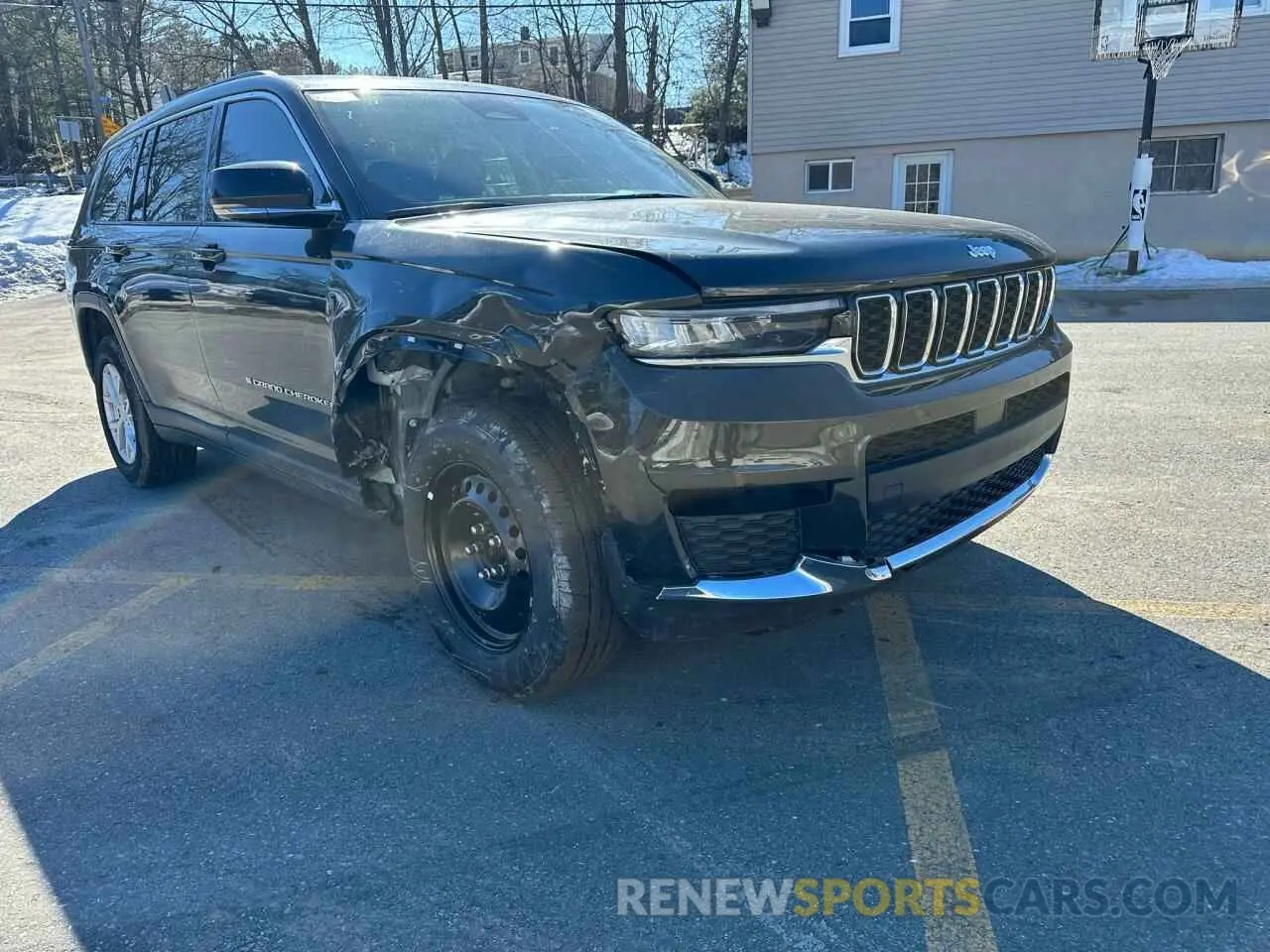 4 Photograph of a damaged car 1C4RJKBG8P8702475 JEEP GRAND CHER 2023