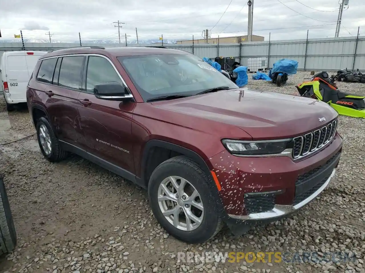 4 Photograph of a damaged car 1C4RJKBGXP8728320 JEEP GRAND CHER 2023