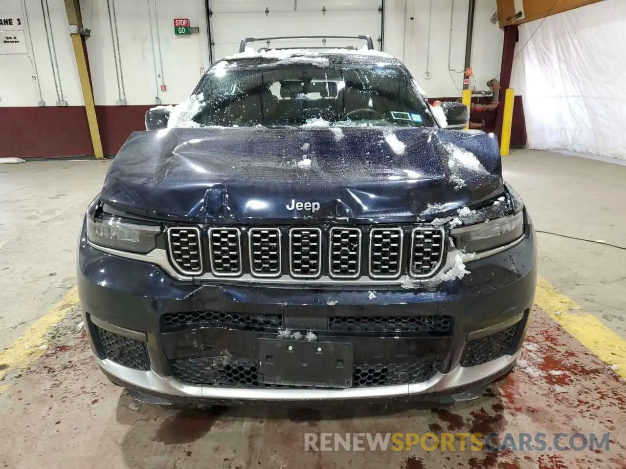 5 Photograph of a damaged car 1C4RJKEG6P8732411 JEEP GRAND CHER 2023