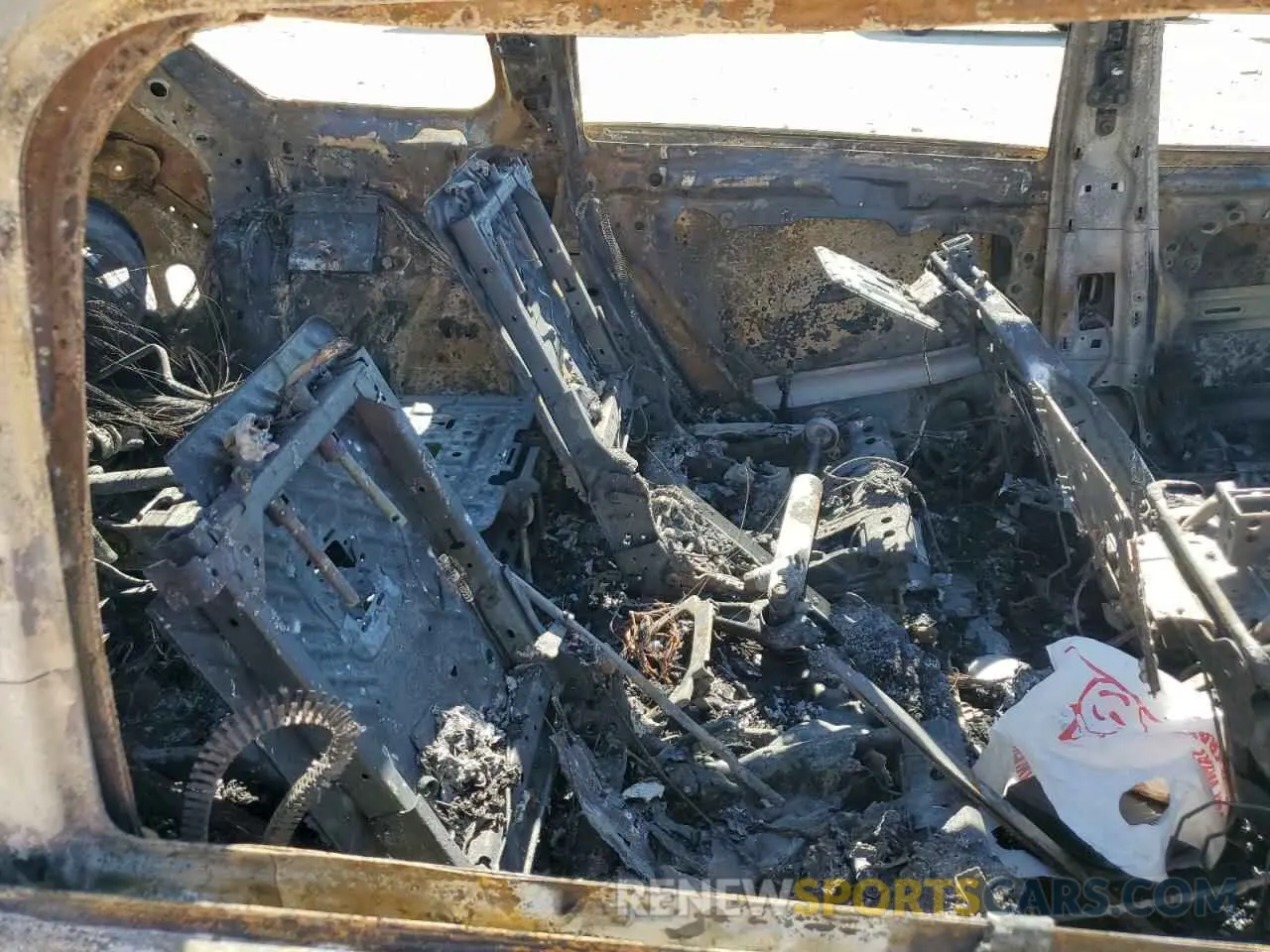 12 Photograph of a damaged car 1C4RJKEG6P8736765 JEEP GRAND CHER 2023