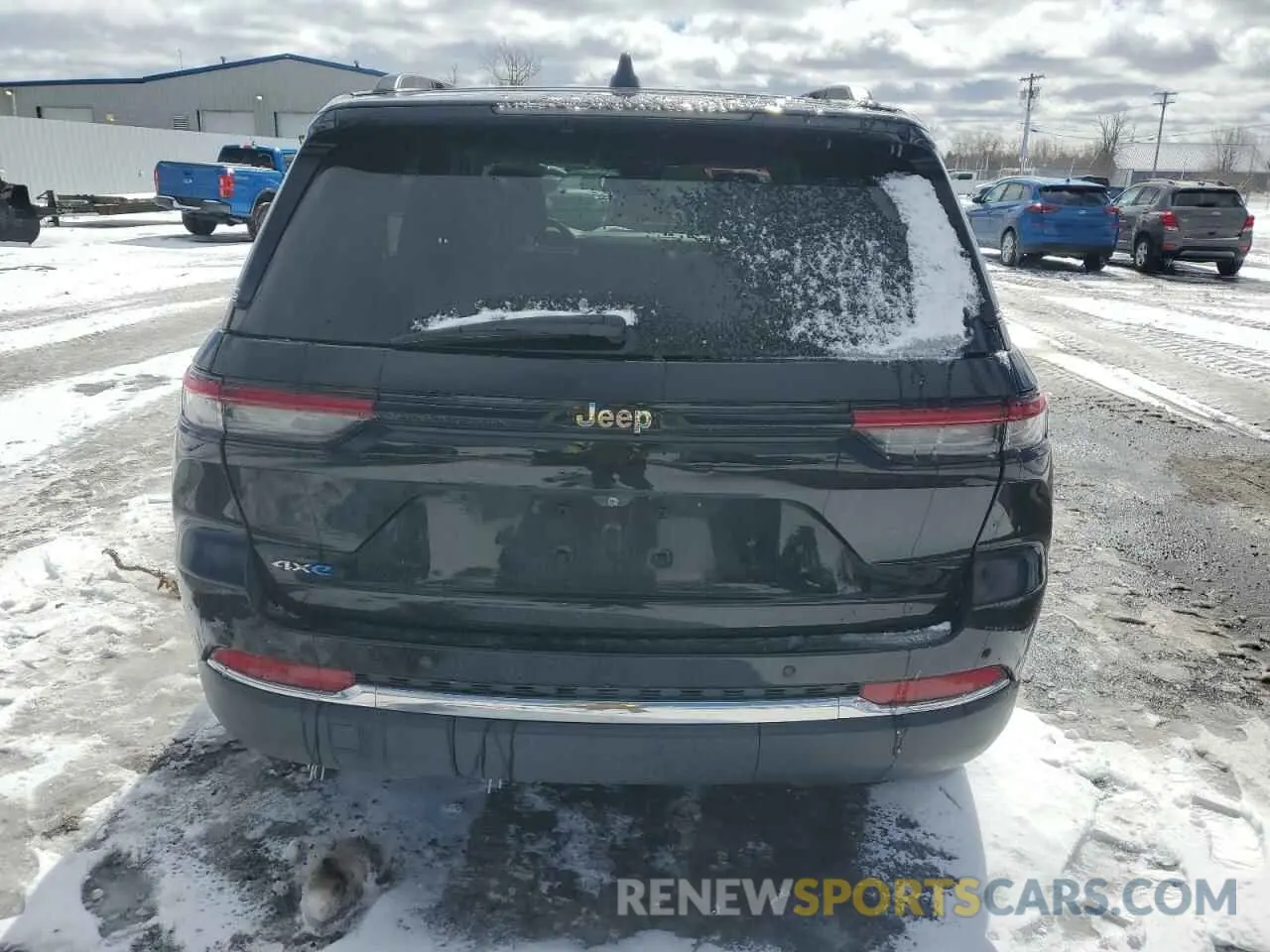 6 Photograph of a damaged car 1C4RJYB60PC665316 JEEP GRAND CHER 2023