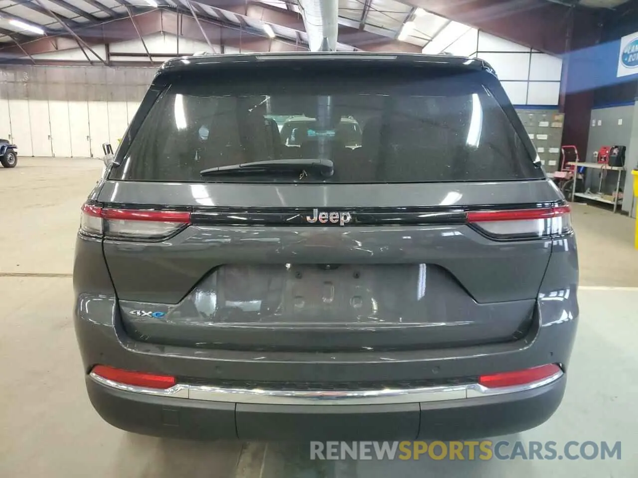 6 Photograph of a damaged car 1C4RJYB61PC649822 JEEP GRAND CHER 2023