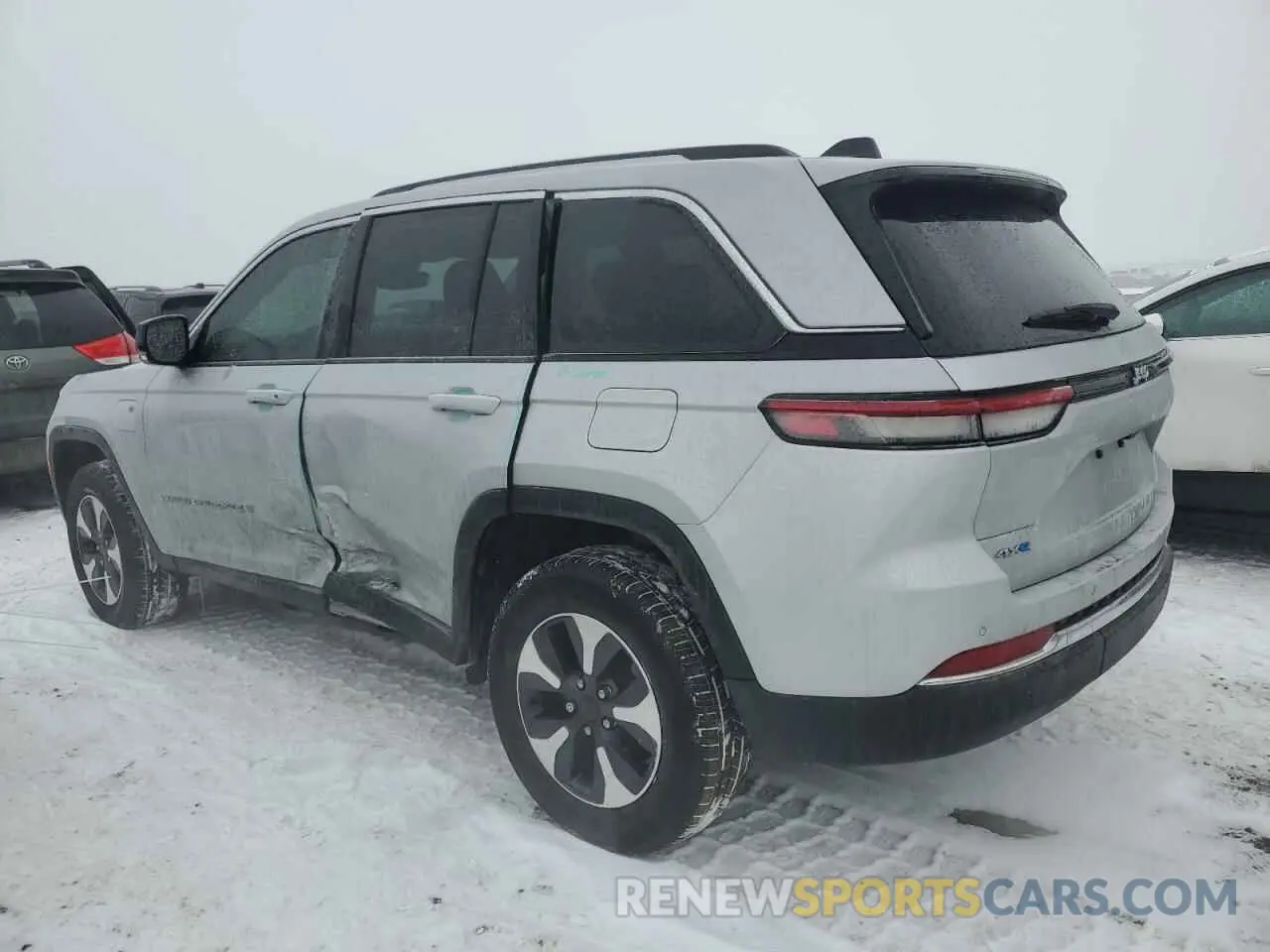 2 Photograph of a damaged car 1C4RJYB62PC596015 JEEP GRAND CHER 2023
