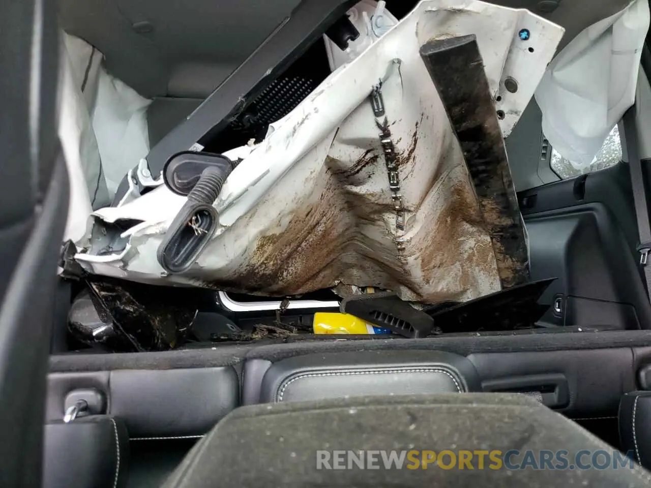 10 Photograph of a damaged car 1C4RJYB64PC650219 JEEP GRAND CHER 2023