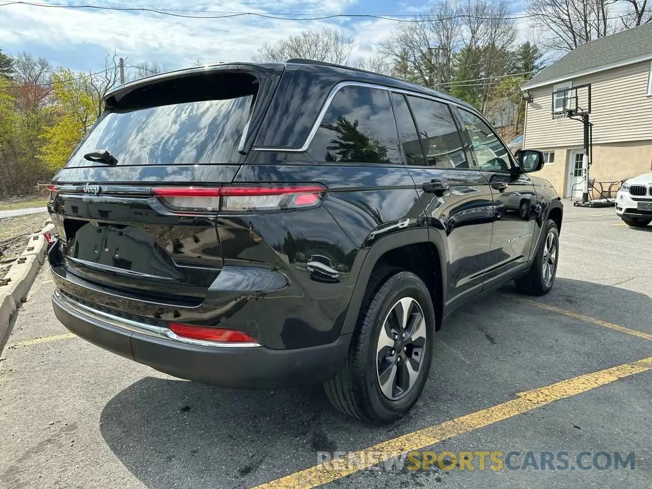3 Photograph of a damaged car 1C4RJYB65PC649709 JEEP GRAND CHER 2023