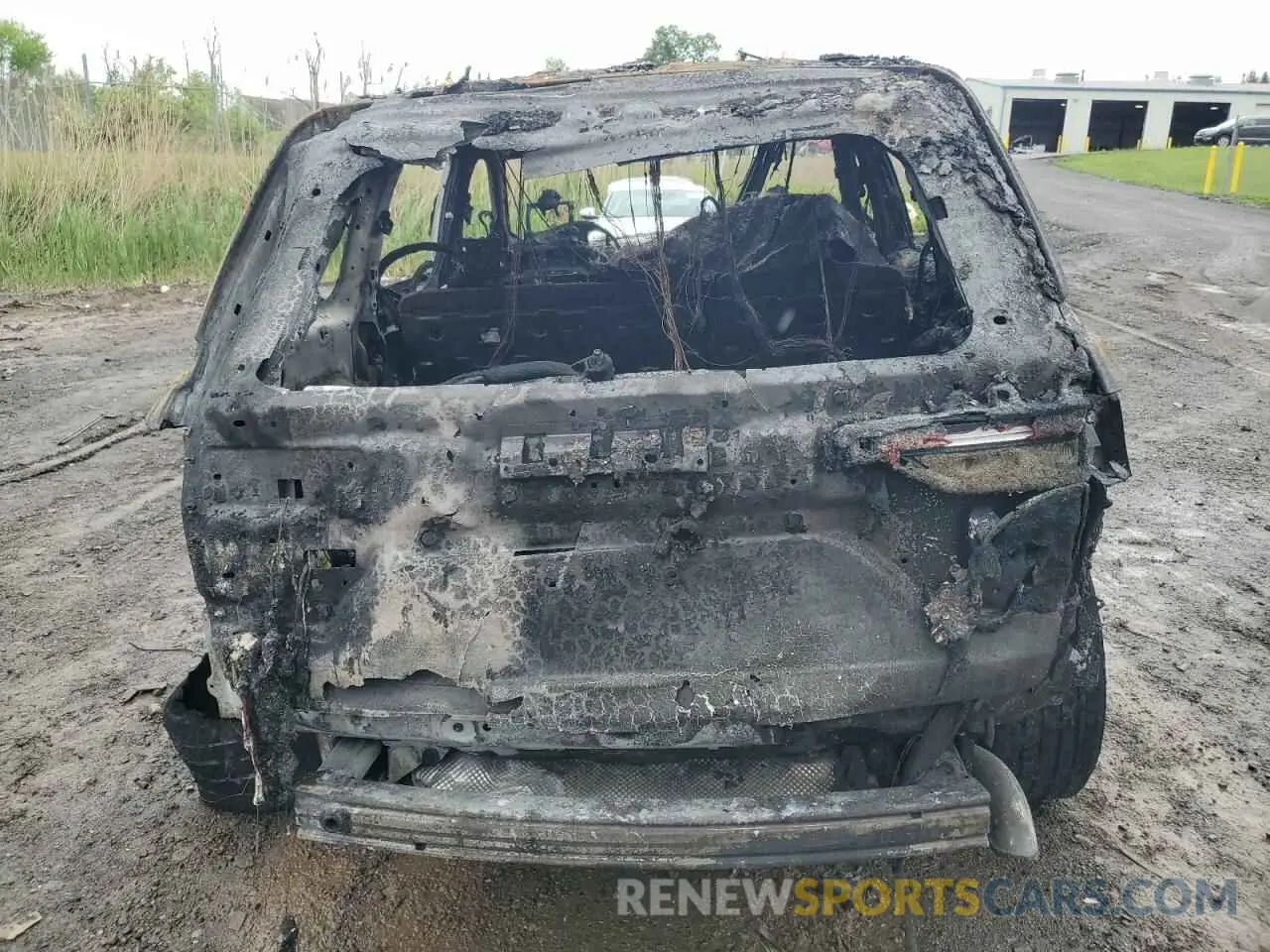 6 Photograph of a damaged car 1C4RJYB67PC665278 JEEP GRAND CHER 2023