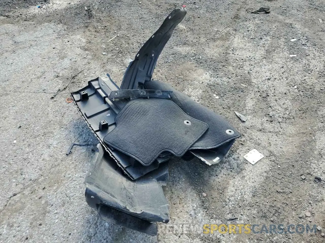 13 Photograph of a damaged car 1C4RJYD6XP8849145 JEEP GRAND CHER 2023