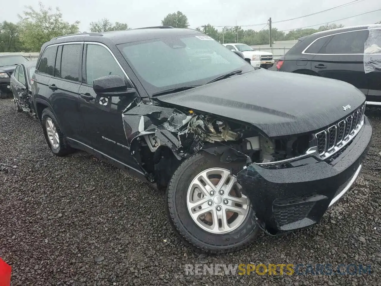 4 Photograph of a damaged car 1C4RJGAG2RC707928 JEEP GRAND CHER 2024