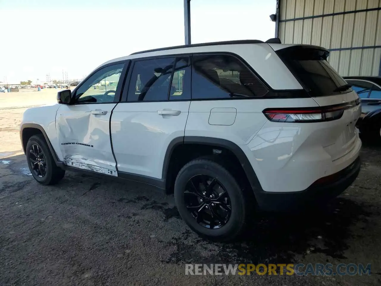 2 Photograph of a damaged car 1C4RJGAG4R8550874 JEEP GRAND CHER 2024