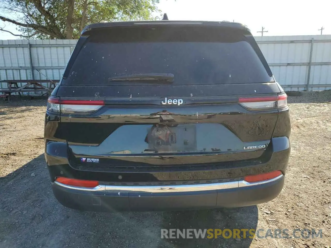 6 Photograph of a damaged car 1C4RJGAG9RC684597 JEEP GRAND CHER 2024