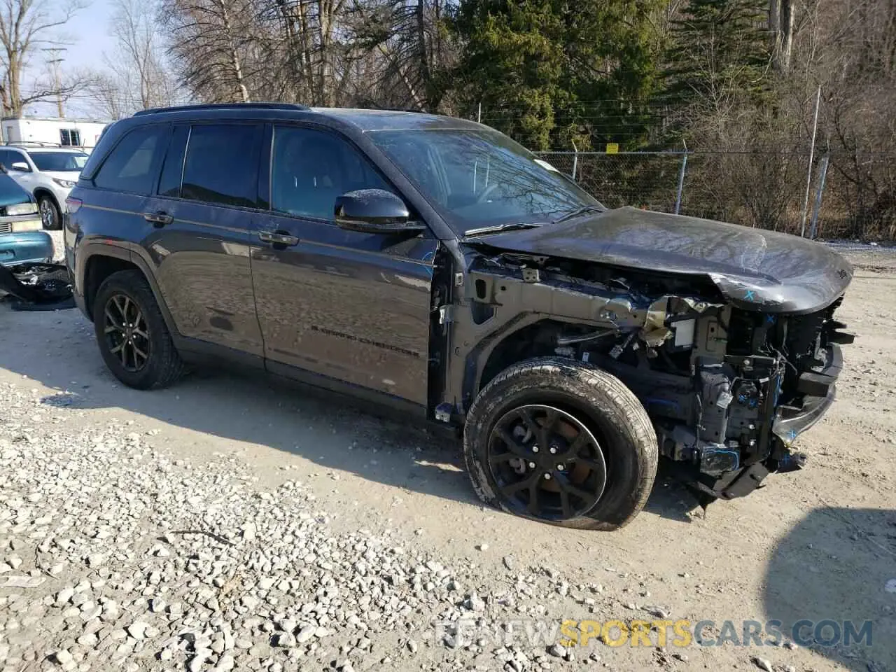 4 Photograph of a damaged car 1C4RJHAG3RC178981 JEEP GRAND CHER 2024