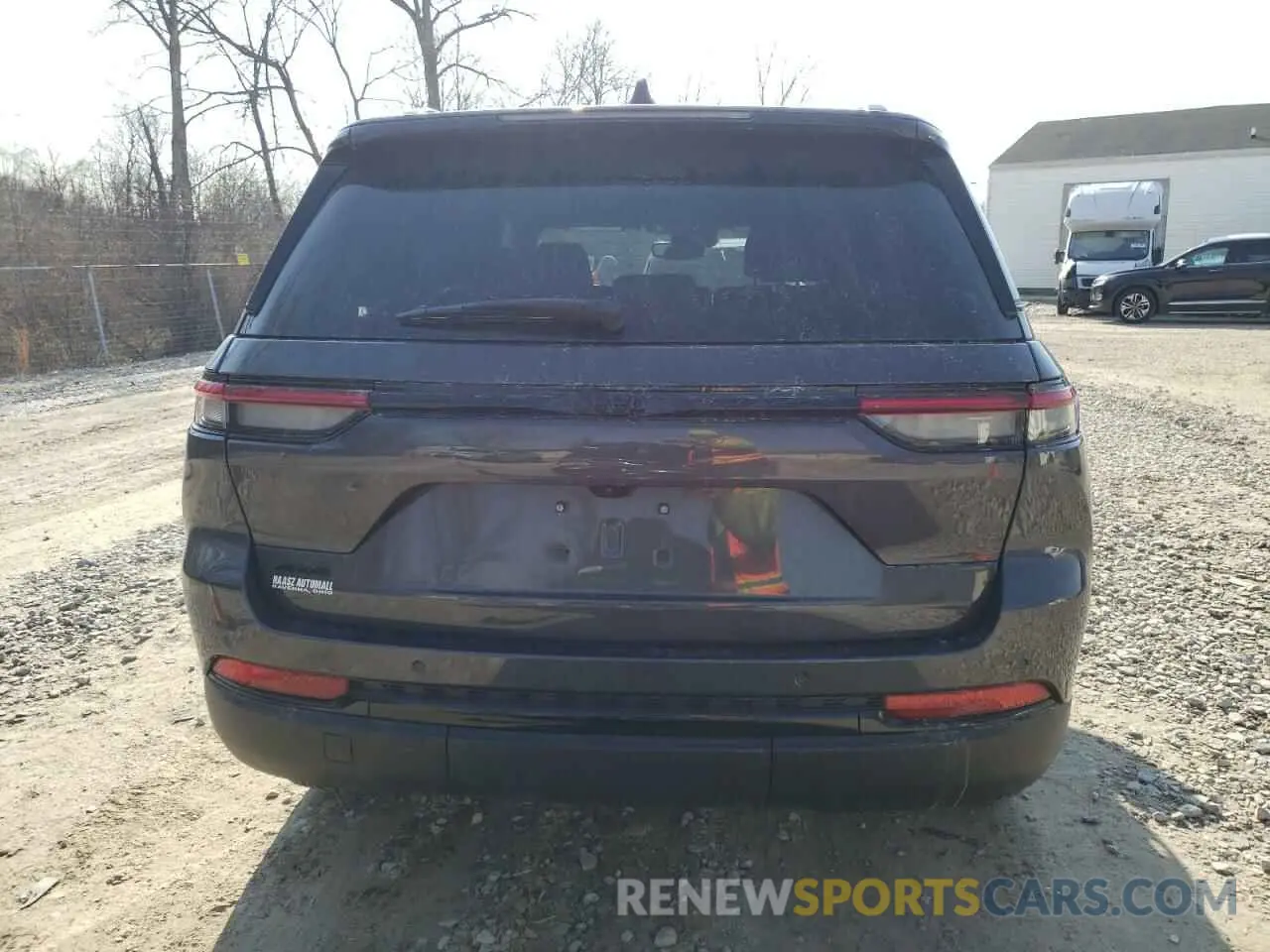 6 Photograph of a damaged car 1C4RJHAG3RC178981 JEEP GRAND CHER 2024