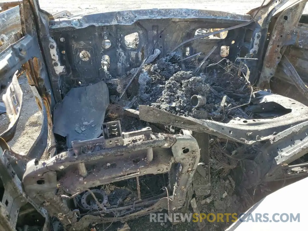 8 Photograph of a damaged car 1C4RJHAG5R8950609 JEEP GRAND CHER 2024