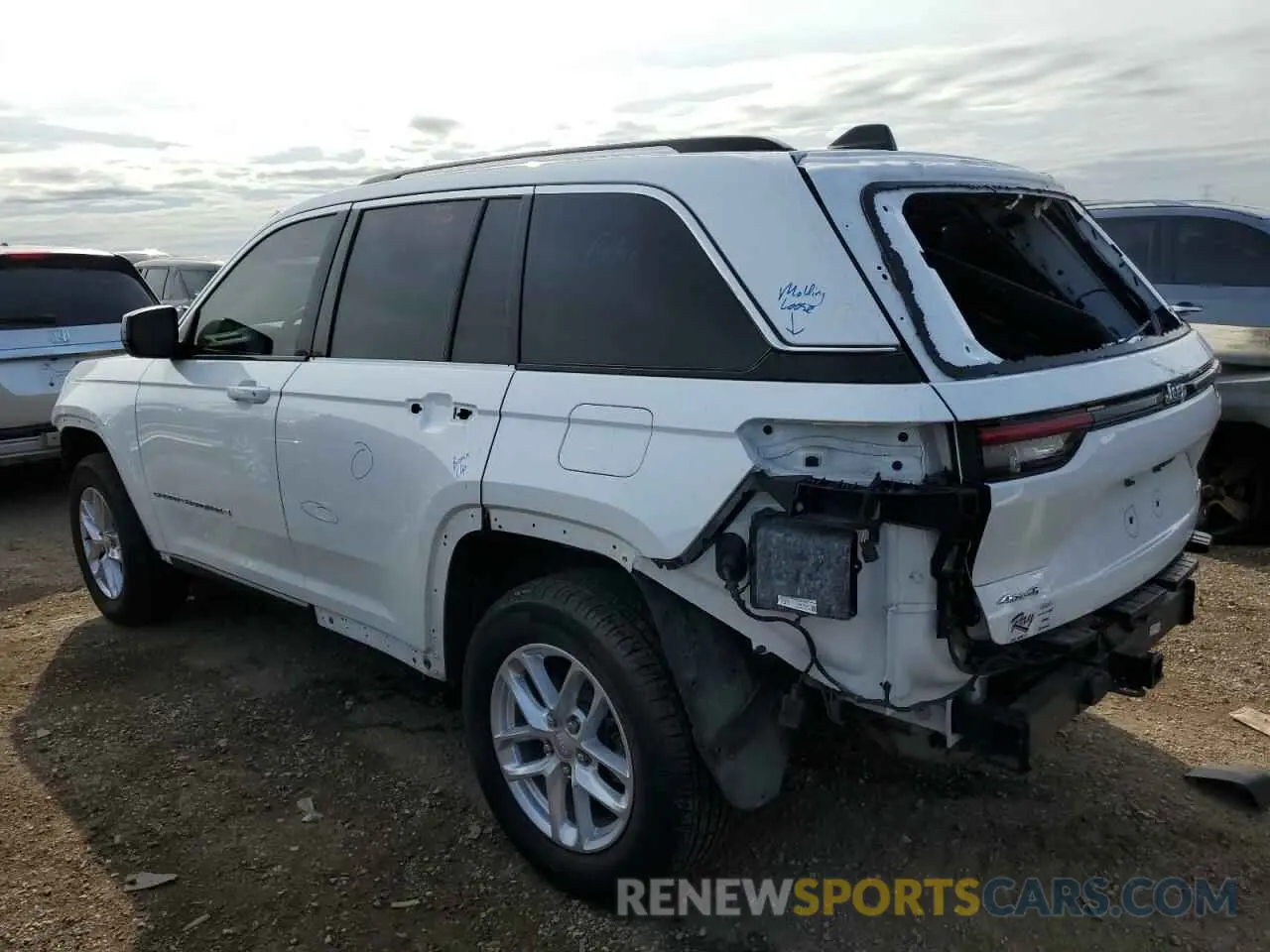 2 Photograph of a damaged car 1C4RJHAG6RC706514 JEEP GRAND CHER 2024