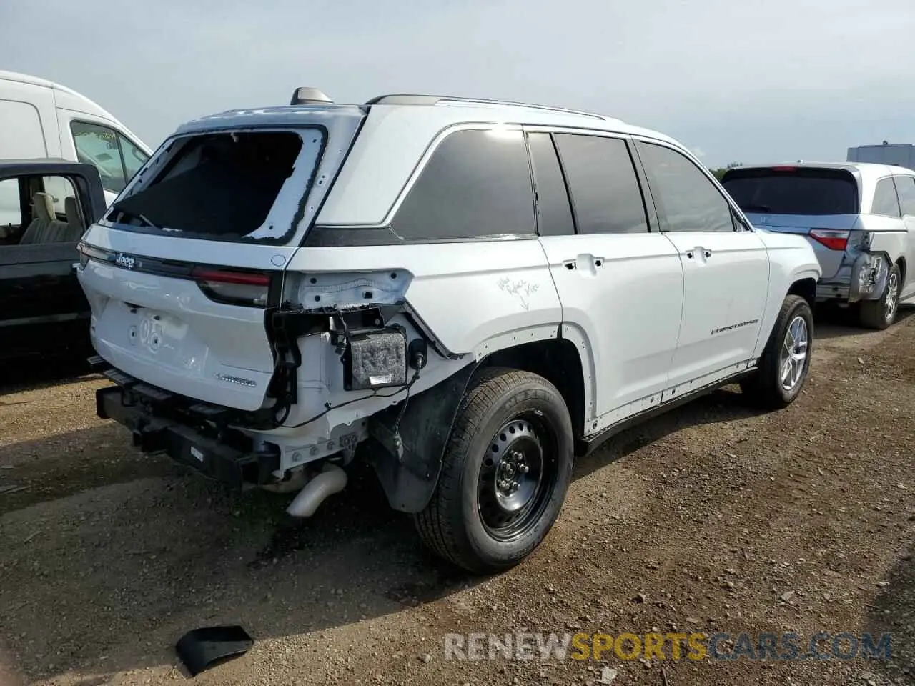 3 Photograph of a damaged car 1C4RJHAG6RC706514 JEEP GRAND CHER 2024