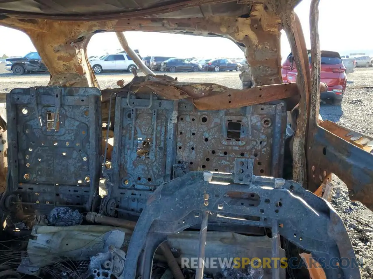 10 Photograph of a damaged car 1C4RJHAG7RC108853 JEEP GRAND CHER 2024