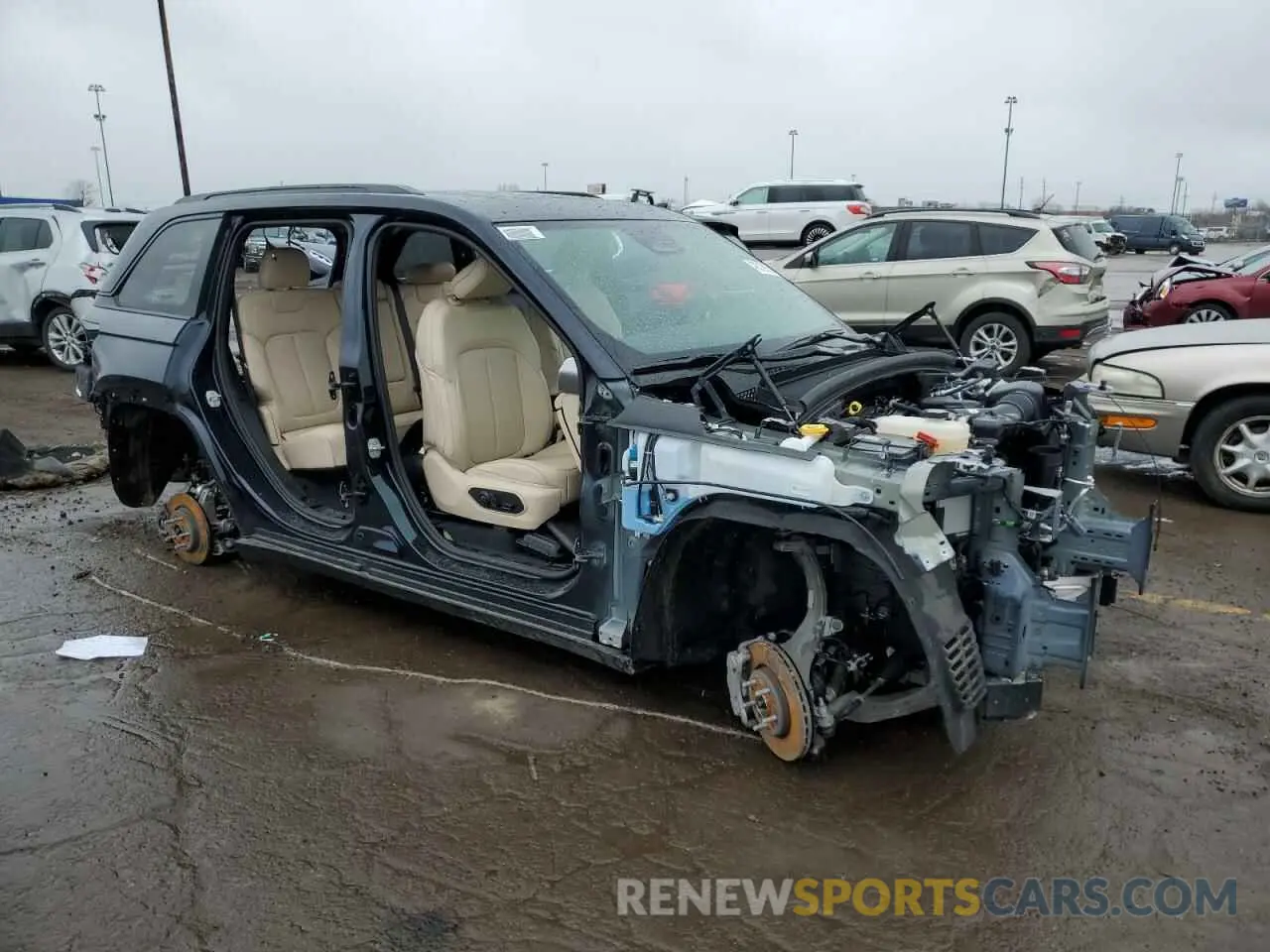 4 Photograph of a damaged car 1C4RJHBG1R8600909 JEEP GRAND CHER 2024