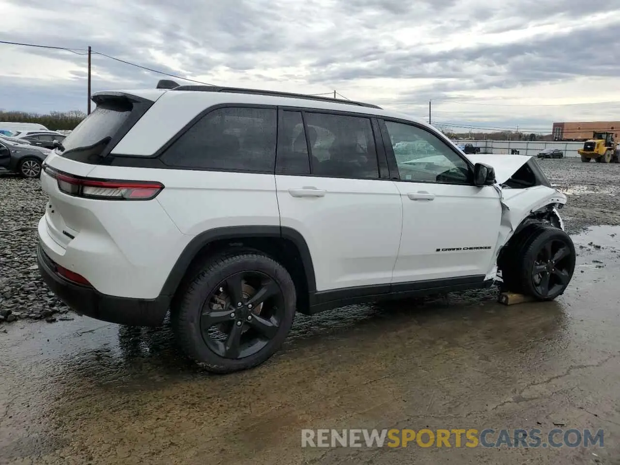 3 Photograph of a damaged car 1C4RJHBG7RC702096 JEEP GRAND CHER 2024