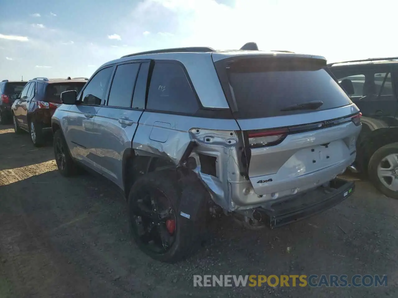 2 Photograph of a damaged car 1C4RJHBG8RC703922 JEEP GRAND CHER 2024