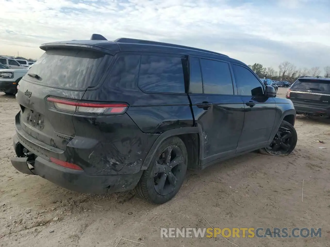 3 Photograph of a damaged car 1C4RJJBGXR8941121 JEEP GRAND CHER 2024