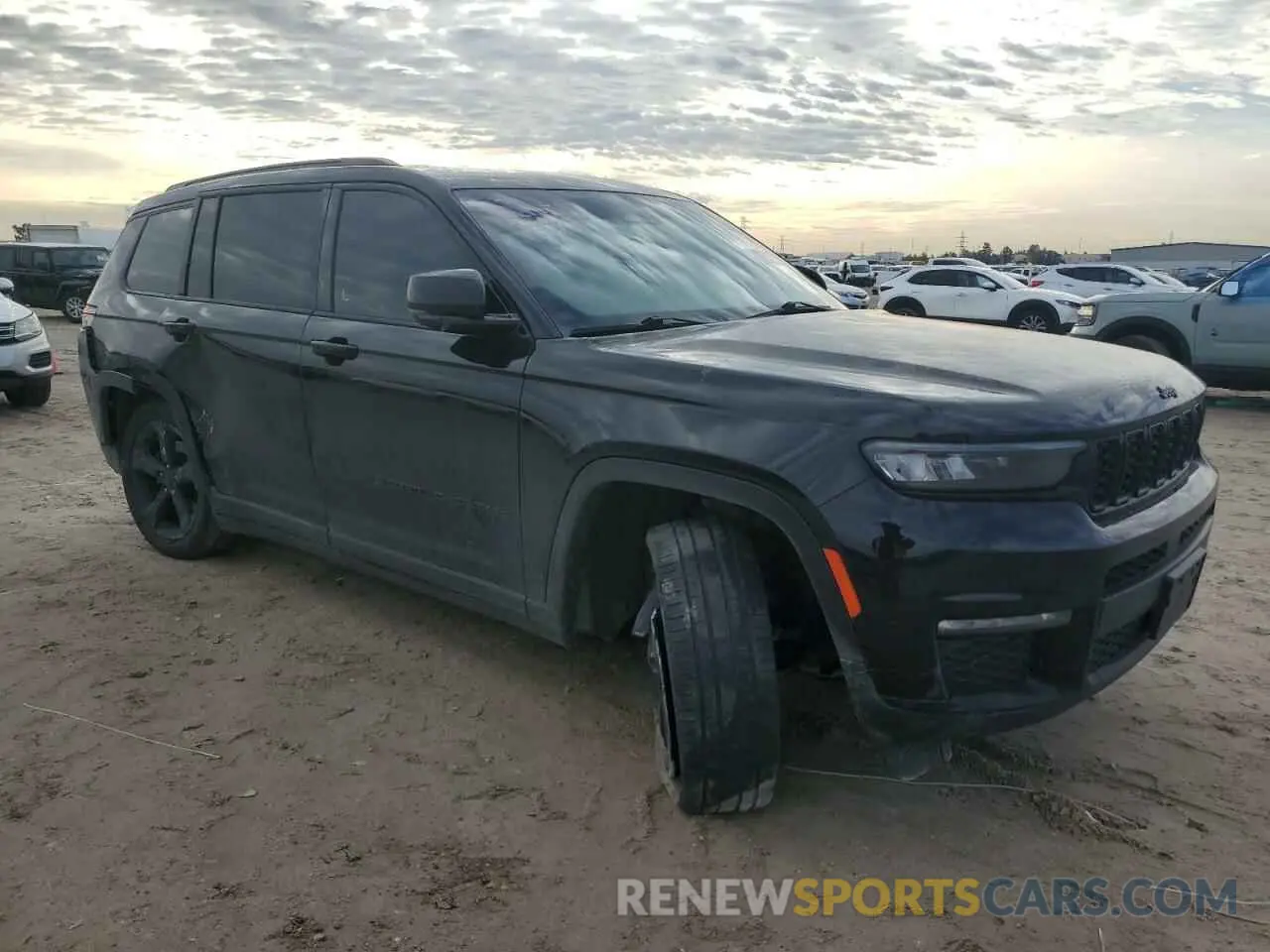 4 Photograph of a damaged car 1C4RJJBGXR8941121 JEEP GRAND CHER 2024
