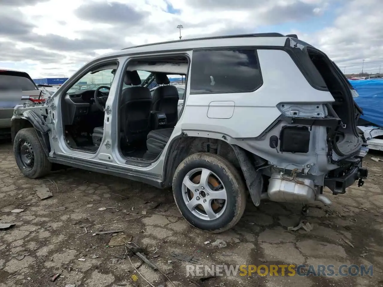 2 Photograph of a damaged car 1C4RJKAG1R8508522 JEEP GRAND CHER 2024