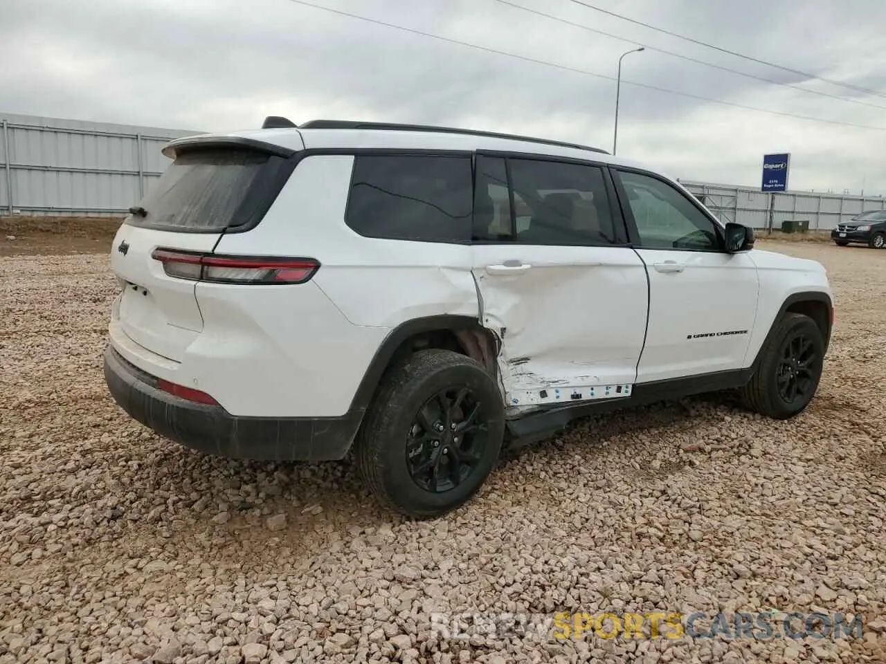 3 Photograph of a damaged car 1C4RJKAG2R8609472 JEEP GRAND CHER 2024