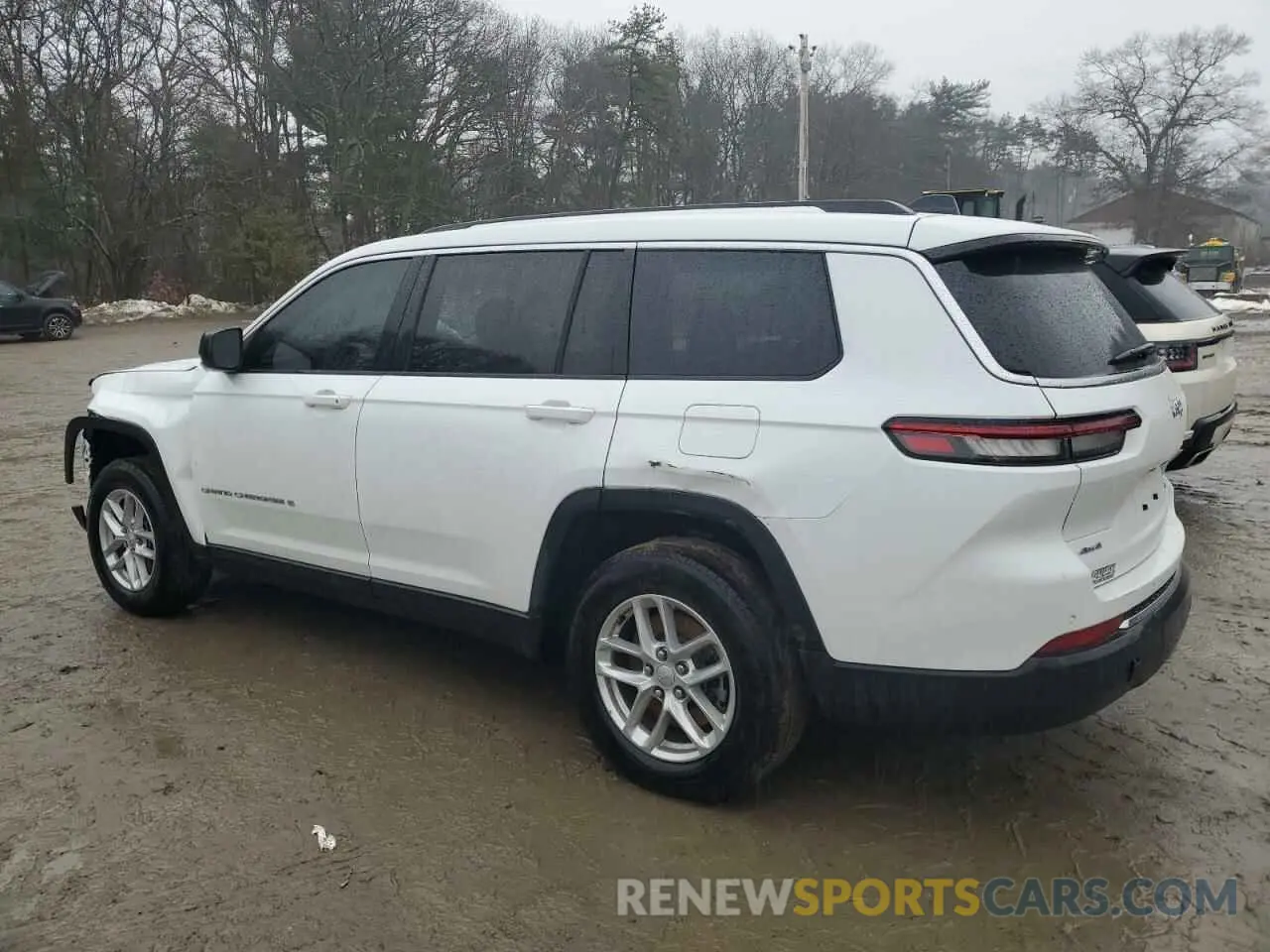2 Photograph of a damaged car 1C4RJKAG2R8947048 JEEP GRAND CHER 2024