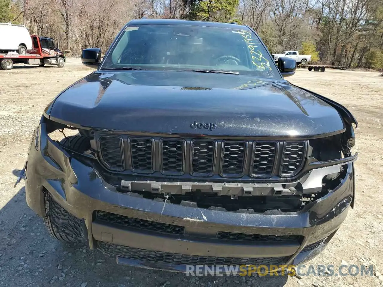 5 Photograph of a damaged car 1C4RJKAG3R8517674 JEEP GRAND CHER 2024