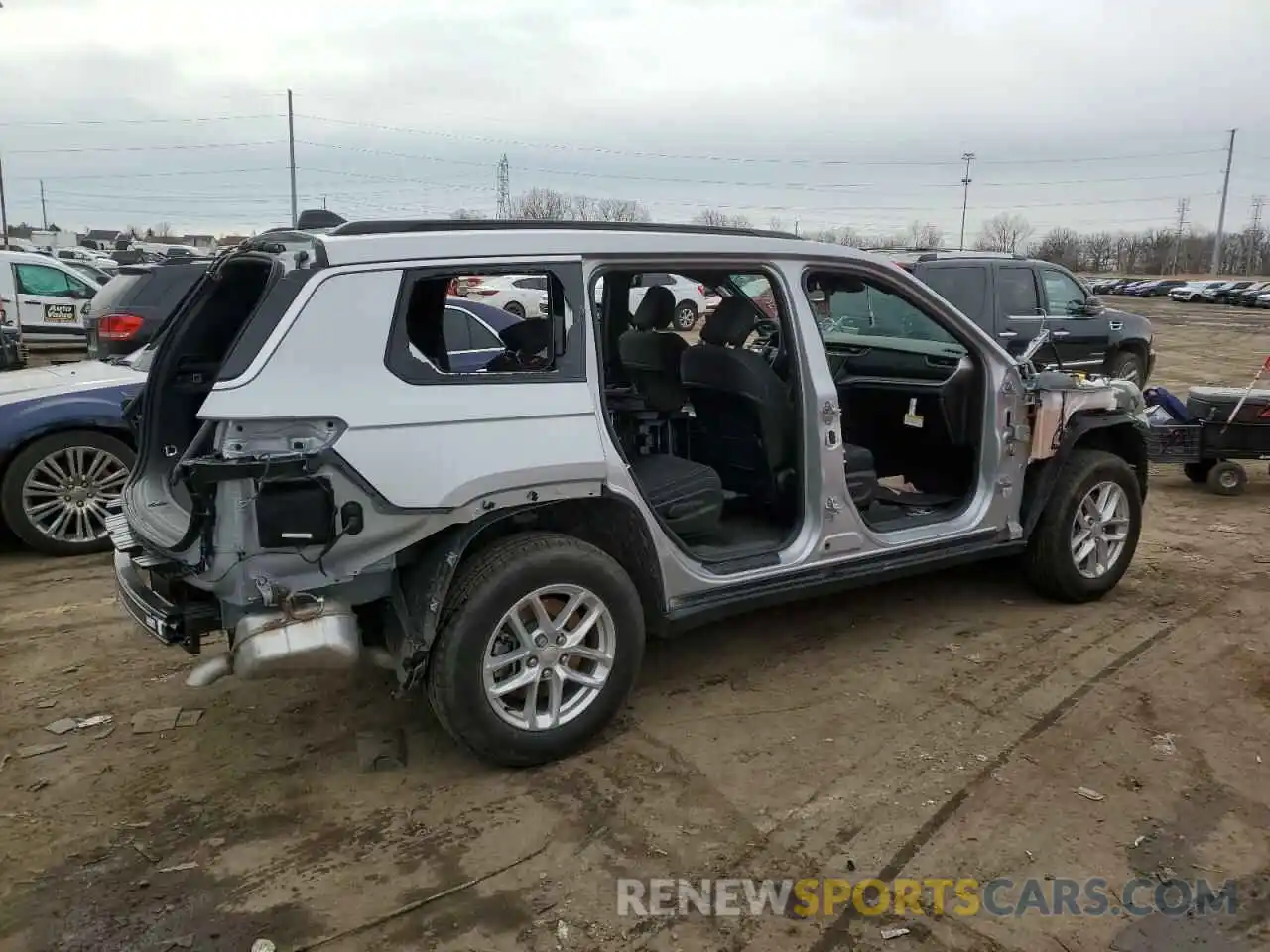 3 Photograph of a damaged car 1C4RJKAG4R8623096 JEEP GRAND CHER 2024