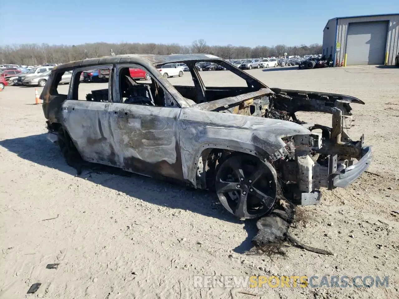 4 Photograph of a damaged car 1C4RJKAG5R8625228 JEEP GRAND CHER 2024
