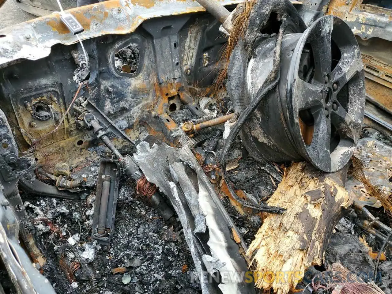 7 Photograph of a damaged car 1C4RJKAG5R8625228 JEEP GRAND CHER 2024